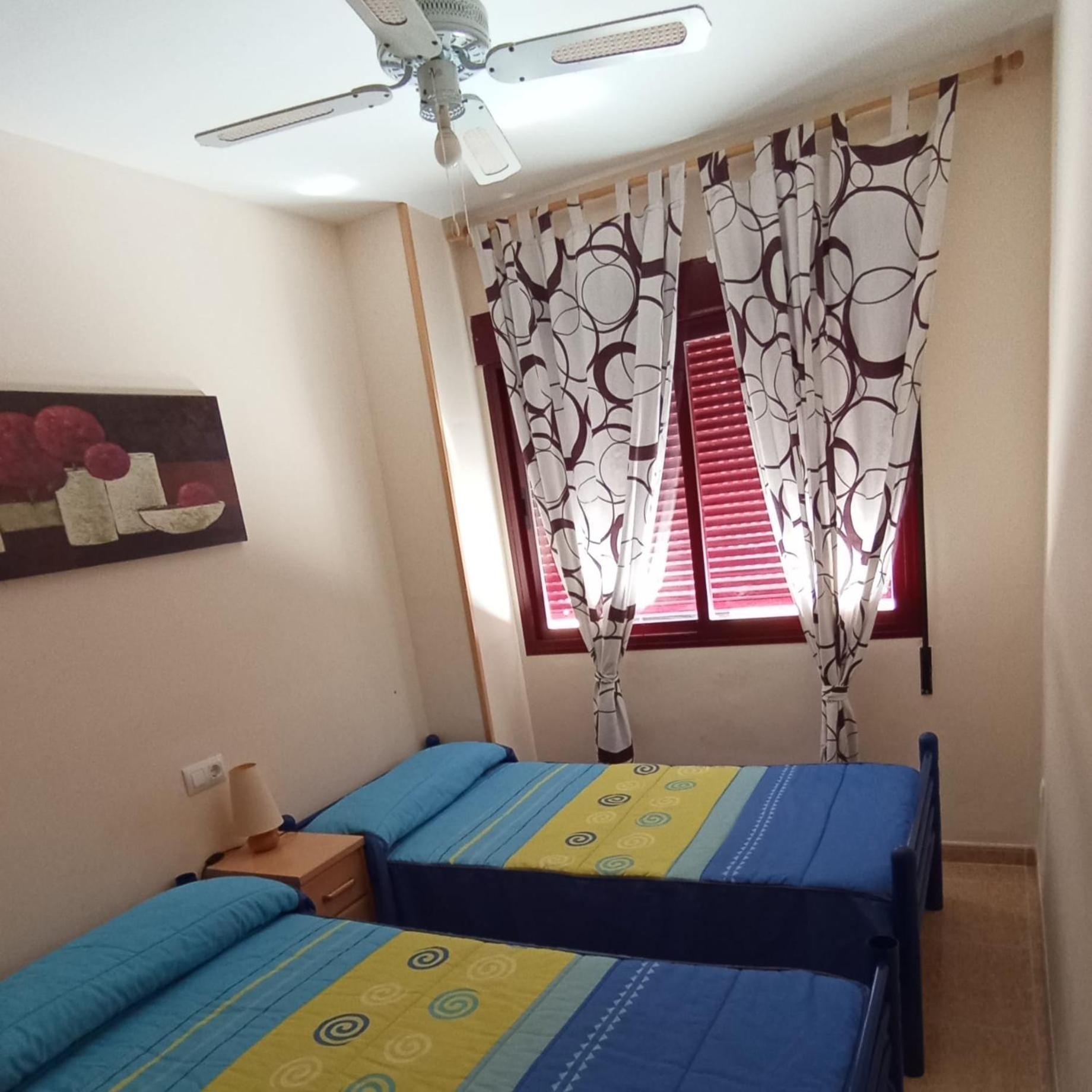 2 Playa De Canet De Berenguer Apartamento *